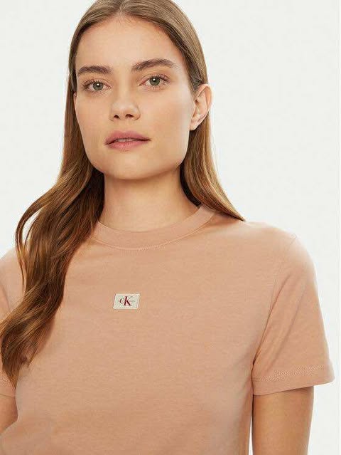 Calvin Klein T-shirt