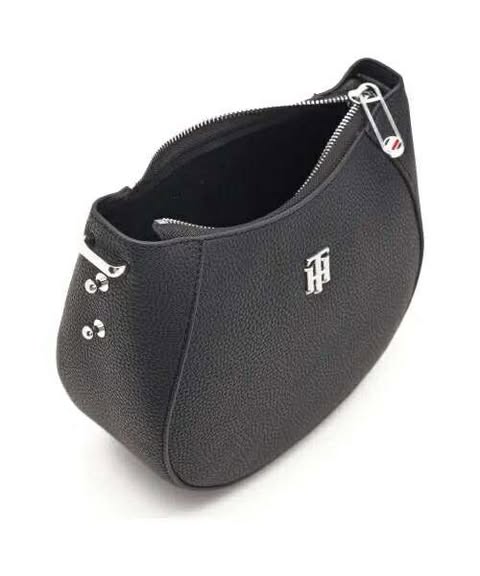 Tommy Hilfiger Crossover