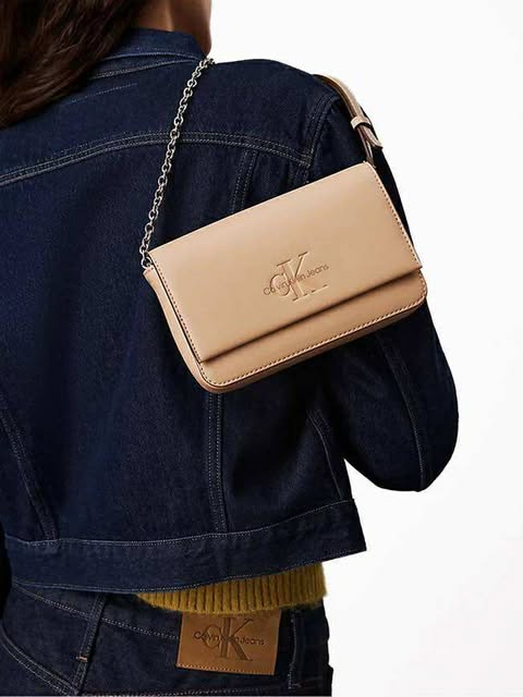 Calvin Klein Jeans Flap Crossbag