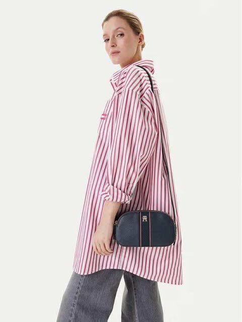 Tommy Hilfiger Camera Bag