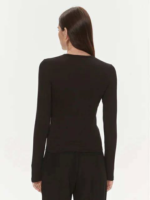 Tommy Jeans Long Sleeve Top