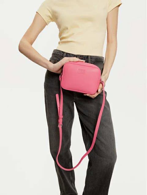 Tommy Jeans Crossbody 2