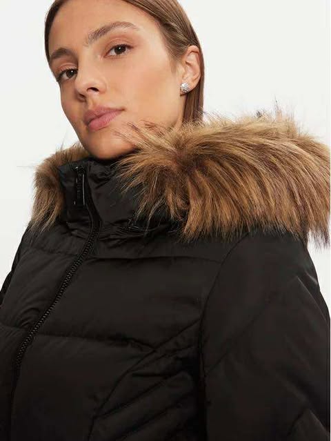 Guess Puffer Jacket