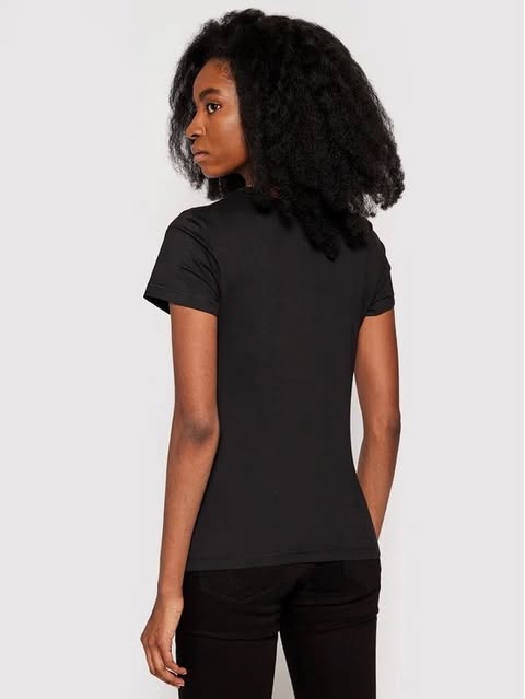 Calvin Klein Tshirt