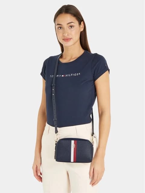 Tommy Hilfiger Emblem Signature Crossbody