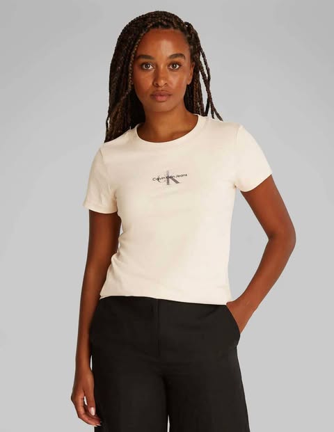 Calvin Klein T-shirt