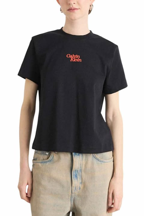Calvin Klein T-shirt