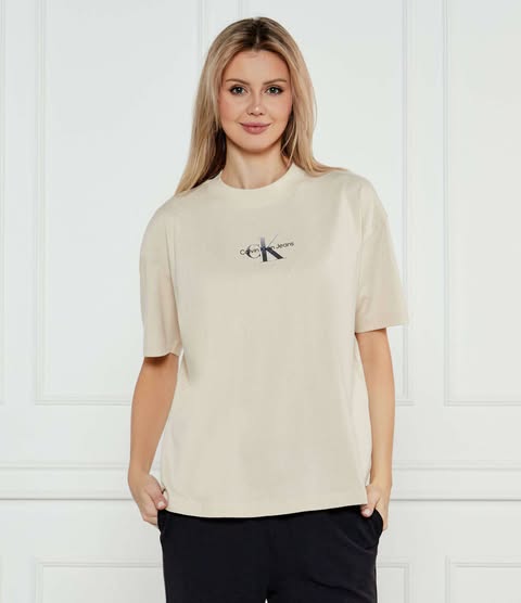 Calvin Klein T-shirt