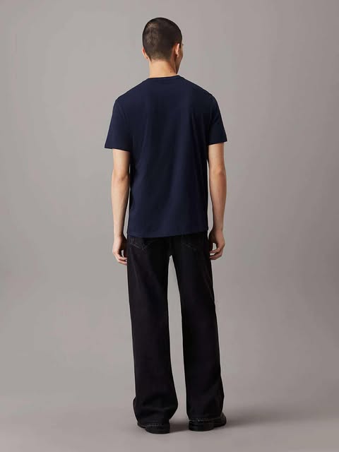 Calvin Klein T-shirt