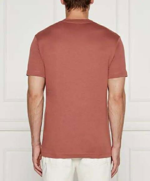 Calvin Klein T-shirt