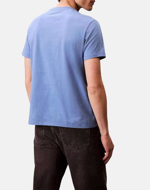 Calvin Klein T-shirt