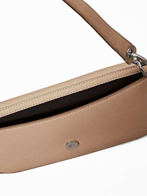 Calvin Klein Jeans Flap Crossbag