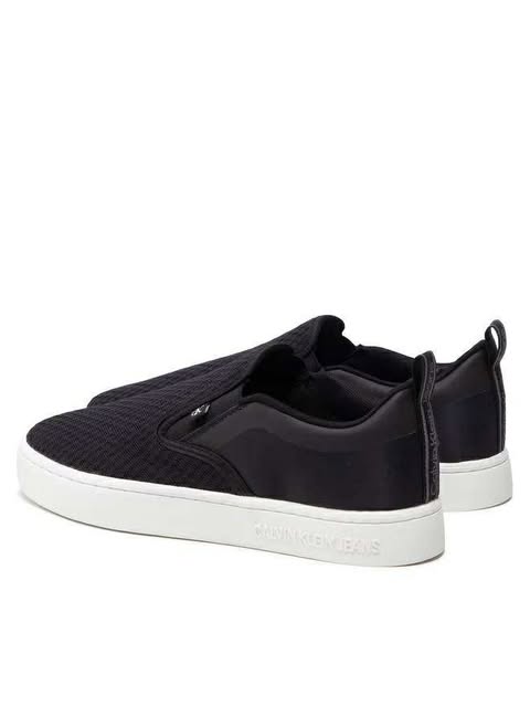 Calvin Klein Slip on