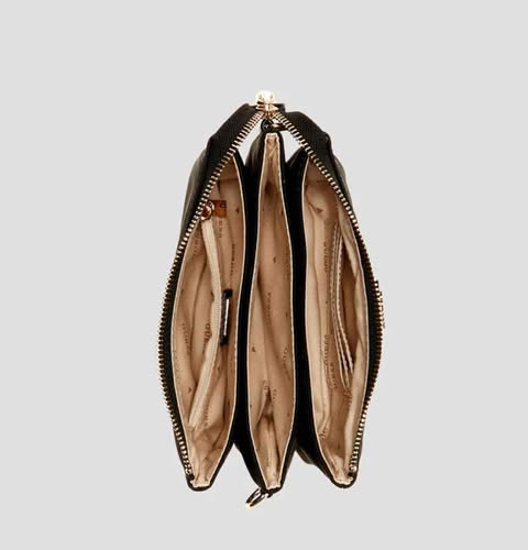 Guess Pouch Crossover