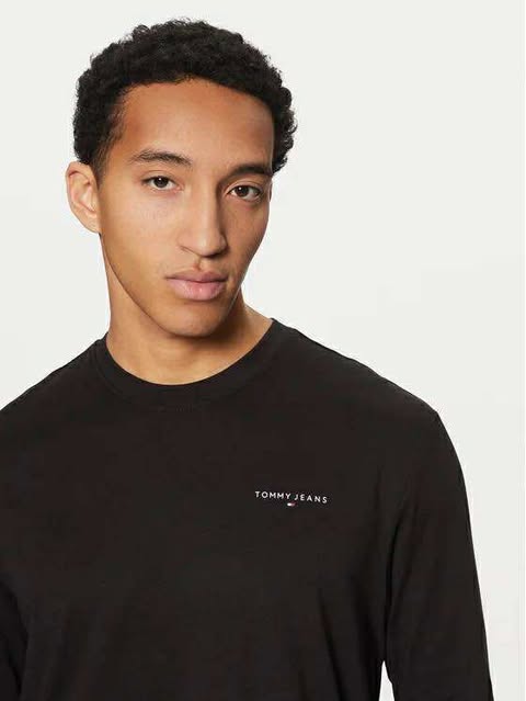 Tommy Jeans Long Sleeve Top
