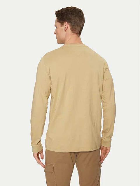 Tommy Jeans Long Sleeve Top