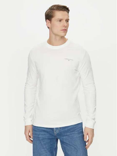 Tommy Jeans Long Sleeve Top