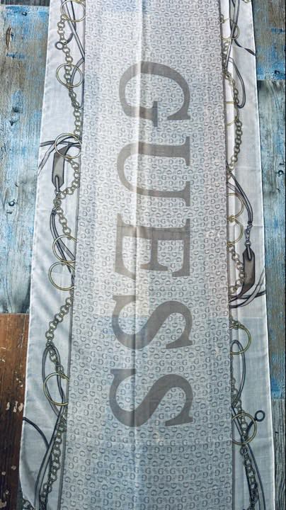 Guess Scarf