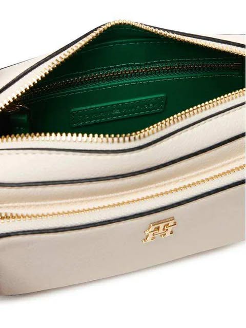 Tommy Hilfiger Camera Bag