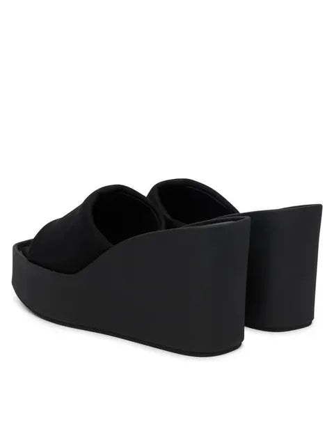 Calvin Klein Wedge