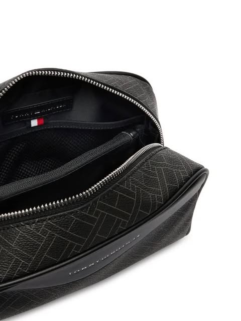 Tommy Hilfiger Washbag