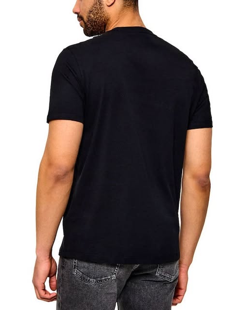 Calvin Klein T-shirt